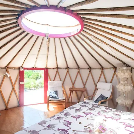 Ferienhaus Stunning Glamping Yurt With A Pool Near The Costa De Prata In Portugal